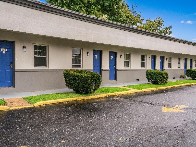 Motel 6 Tinton Falls, NJ – Neptune image