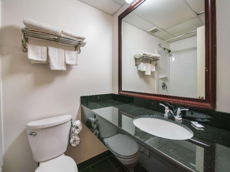 Motel 6 Tinton Falls, NJ – Neptune image