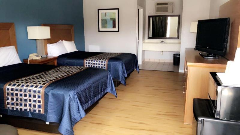 Relax Inn image