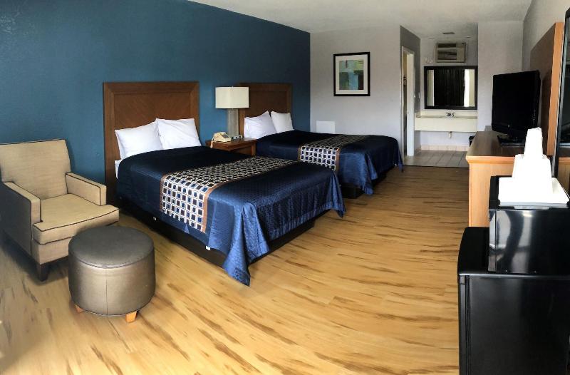 Relax Inn image