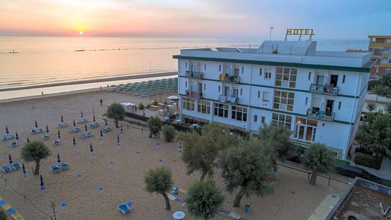 Hotel Internazionale image