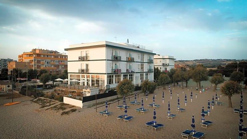 Hotel Internazionale image