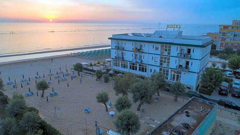 Hotel Internazionale image