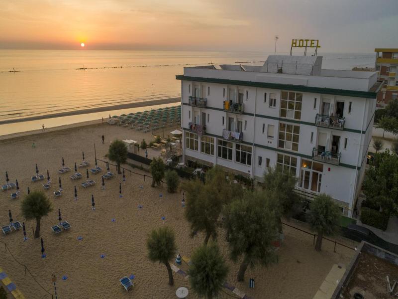 Hotel Internazionale image