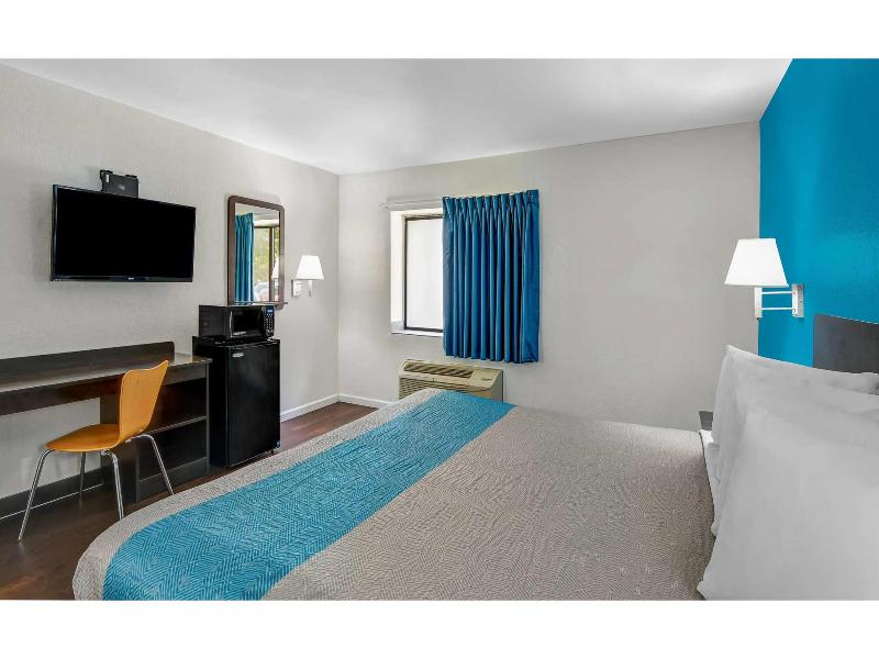 Motel 6 Norcross, Ga image