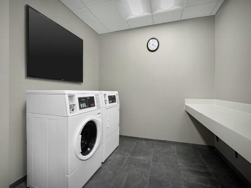 Courtyard By Marriott Atlanta Kennesaw image