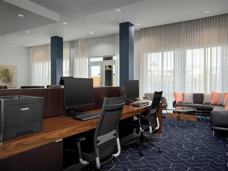 Courtyard By Marriott Atlanta Kennesaw image