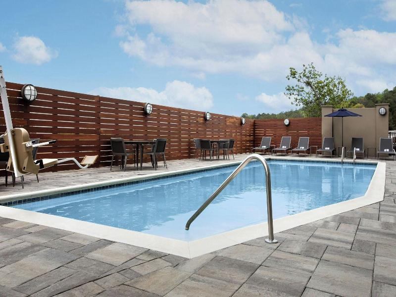 Courtyard By Marriott Atlanta Kennesaw image