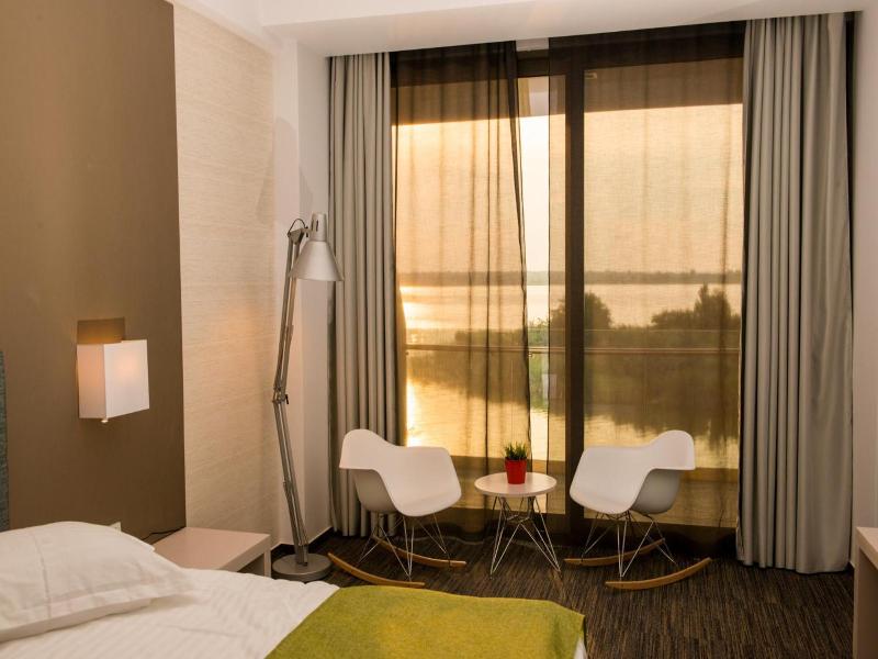 Hotel On Plonge Junior image