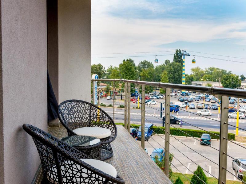 Hotel On Plonge Junior image
