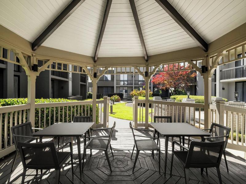 Courtyard By Marriott Atlanta Northlake image