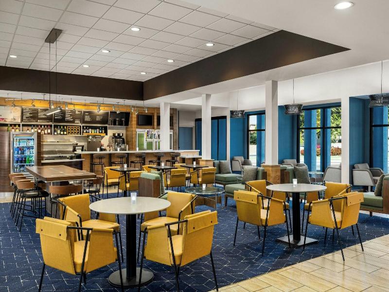 Courtyard By Marriott Atlanta Northlake image