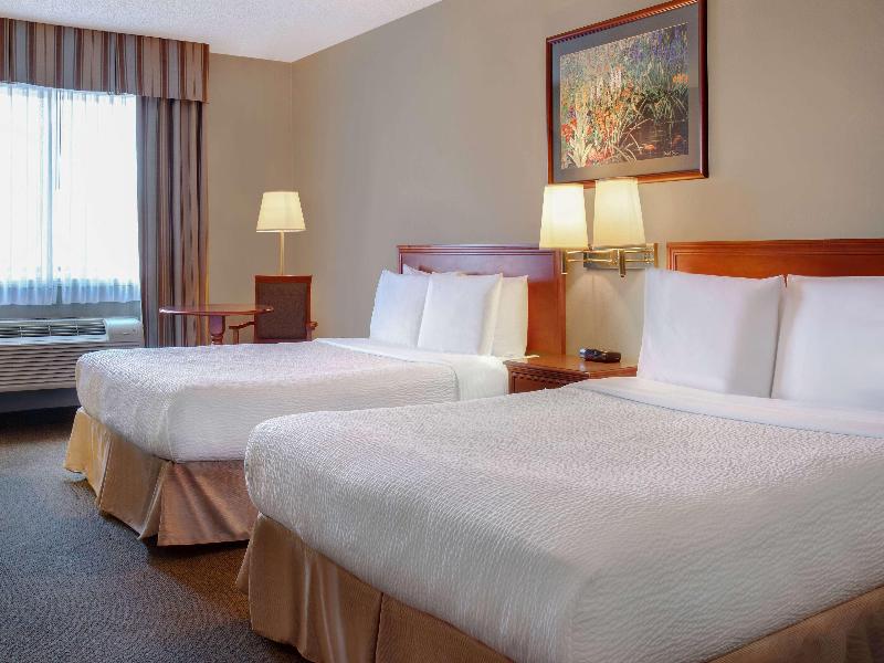 Days Inn by Wyndham Whitecourt image