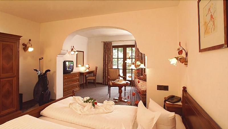 Hotel Alpenresidenz Adler image
