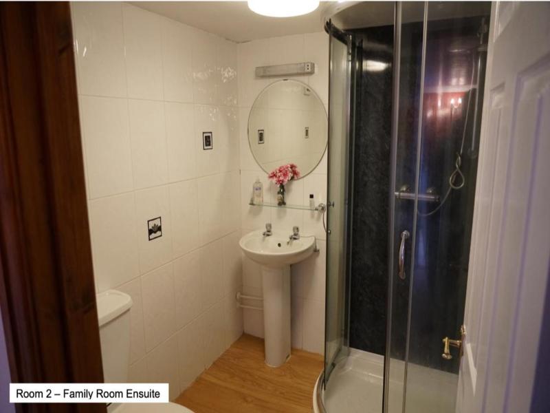 Pentre Riding Stable And Accommodation image