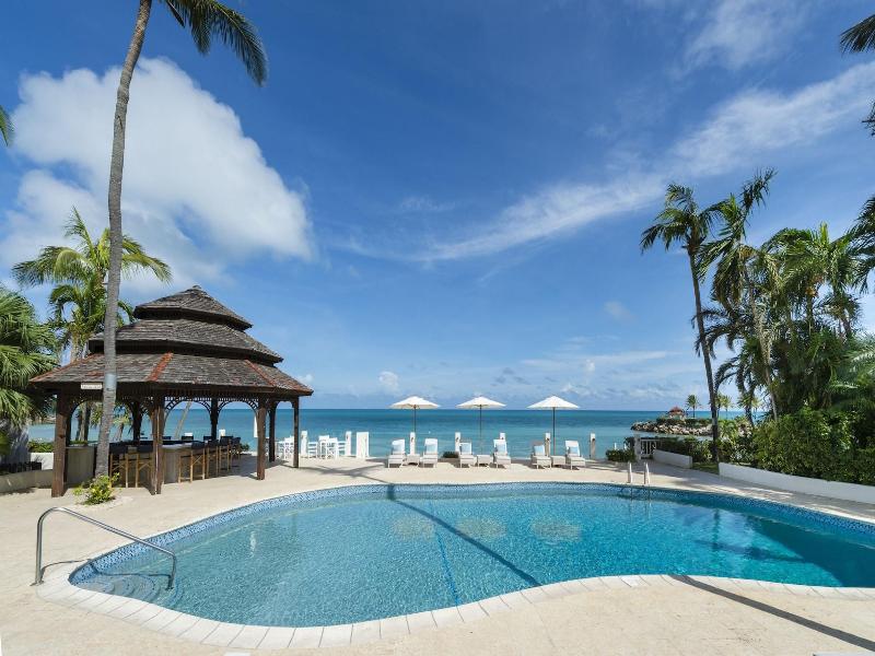 Cove Suites At Blue Waters image