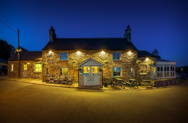 Black Horse Beamish image