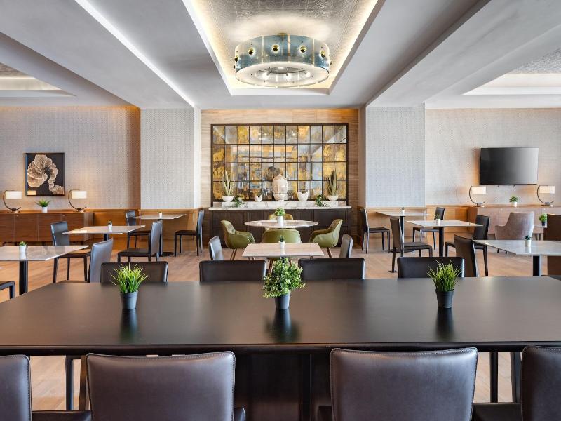 Jw Marriott Tampa Water Street image