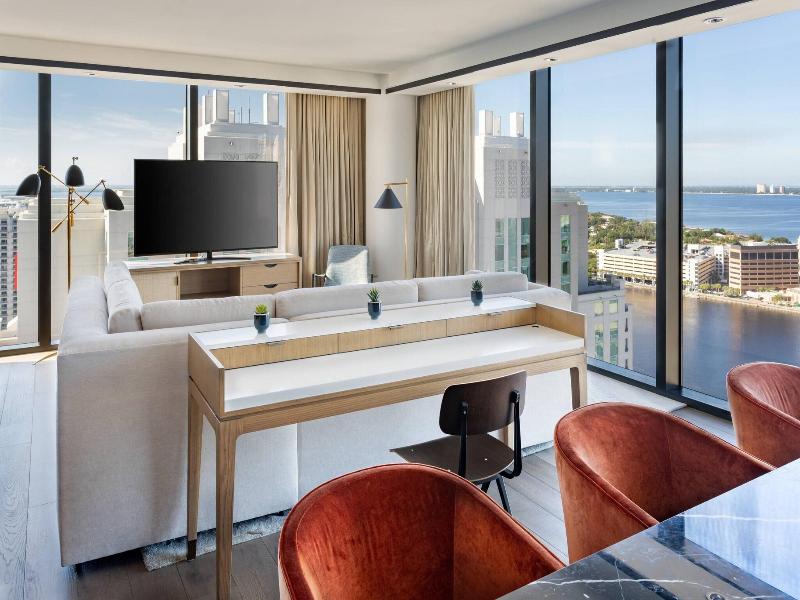 Jw Marriott Tampa Water Street image