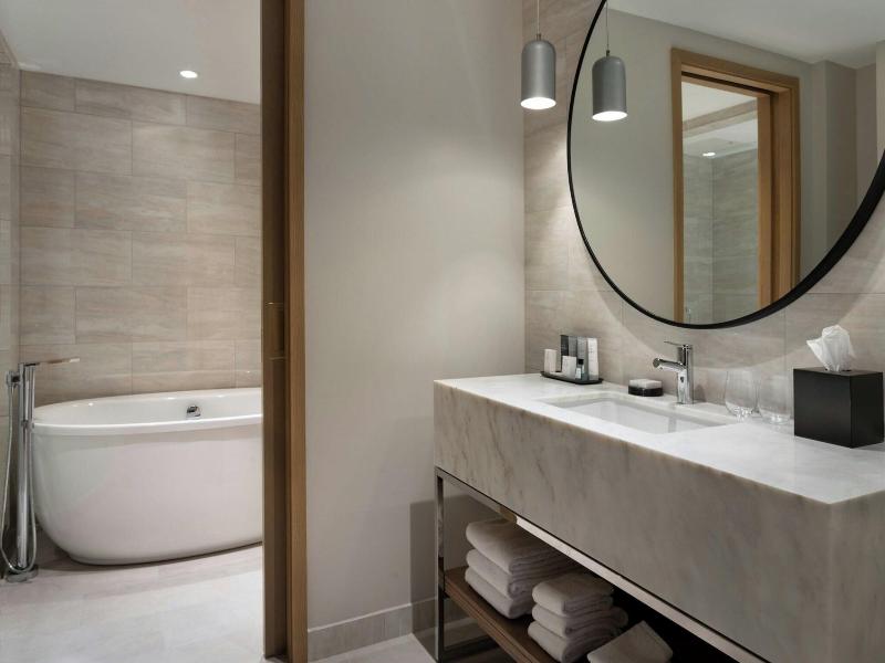 Jw Marriott Tampa Water Street image