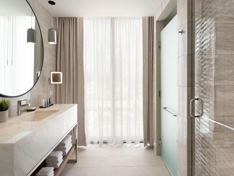 Jw Marriott Tampa Water Street image