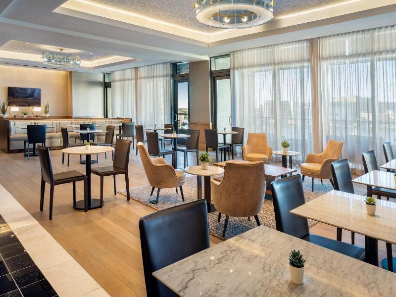 Jw Marriott Tampa Water Street image
