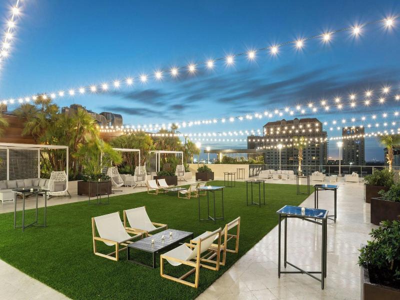 Jw Marriott Tampa Water Street image