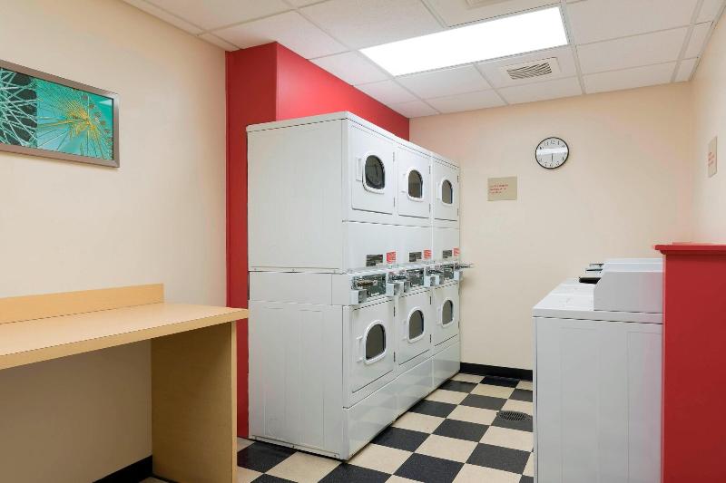 Towneplace Suites By Marriott Joliet South image