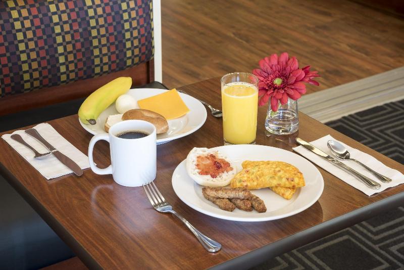 Towneplace Suites By Marriott Joliet South image