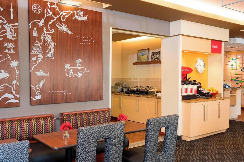 Towneplace Suites By Marriott Joliet South image