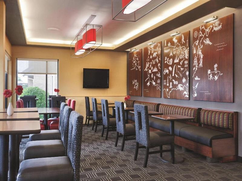 Towneplace Suites By Marriott Joliet South image
