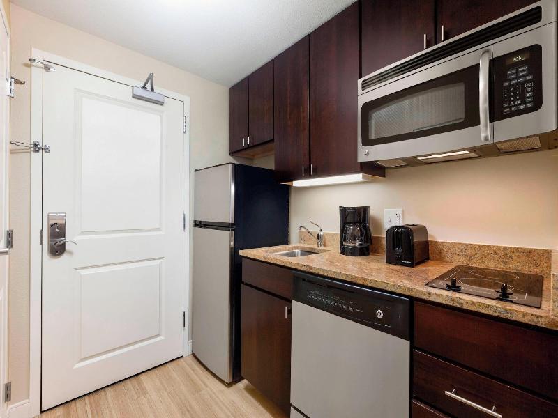Towneplace Suites By Marriott Joliet South image