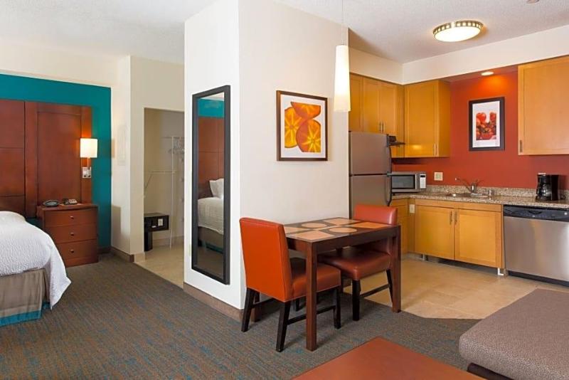 Residence Inn By Marriott Kansas City Airport image