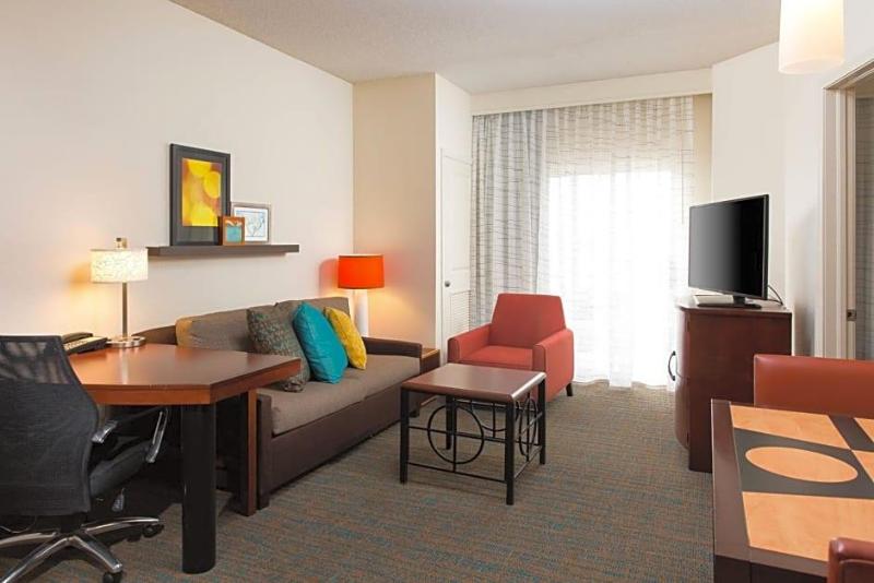 Residence Inn By Marriott Kansas City Airport image