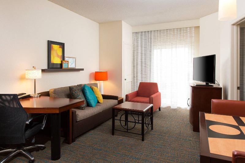 Residence Inn By Marriott Kansas City Airport image