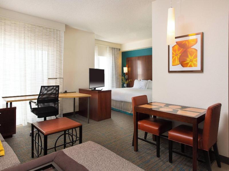 Residence Inn By Marriott Kansas City Airport image