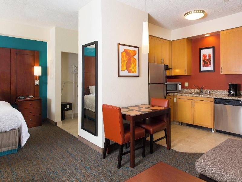 Residence Inn By Marriott Kansas City Airport image