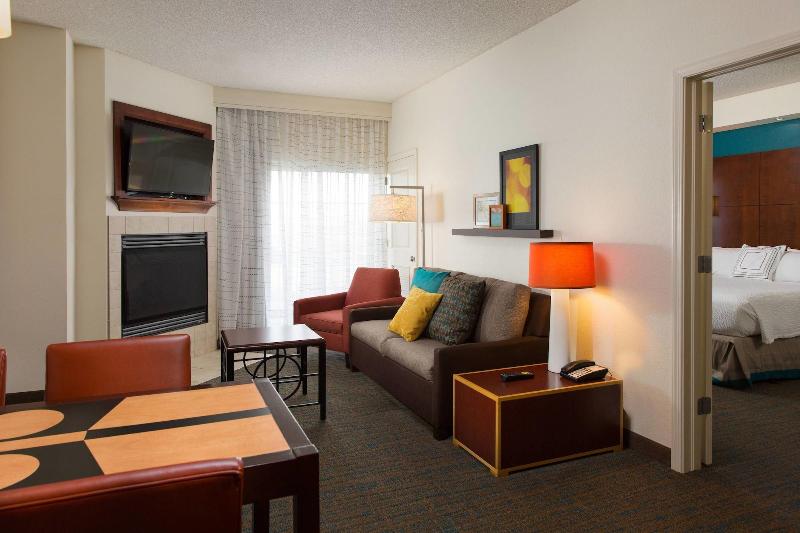 Residence Inn By Marriott Kansas City Airport image