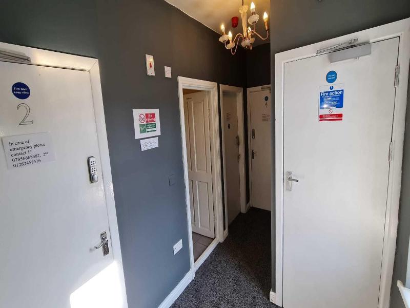 Regent Guest House Burnley image