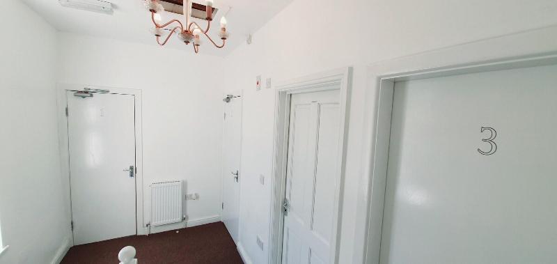 Regent Guest House Burnley image
