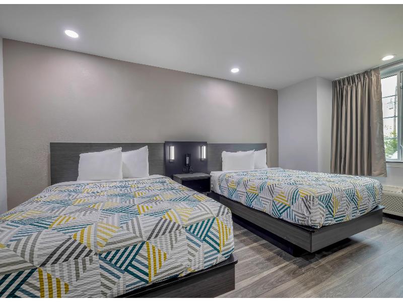Motel 6-Fort Worth, TX - Burleson GA image
