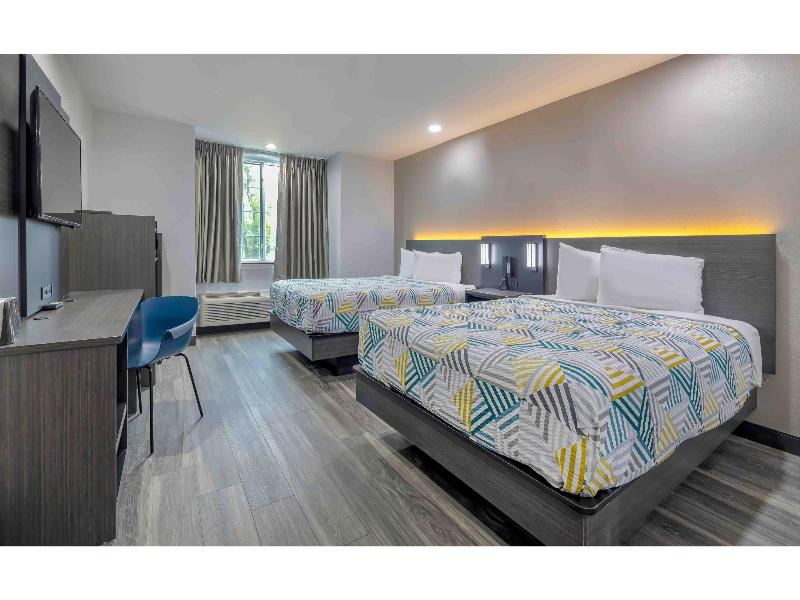 Motel 6-Fort Worth, TX - Burleson GA image