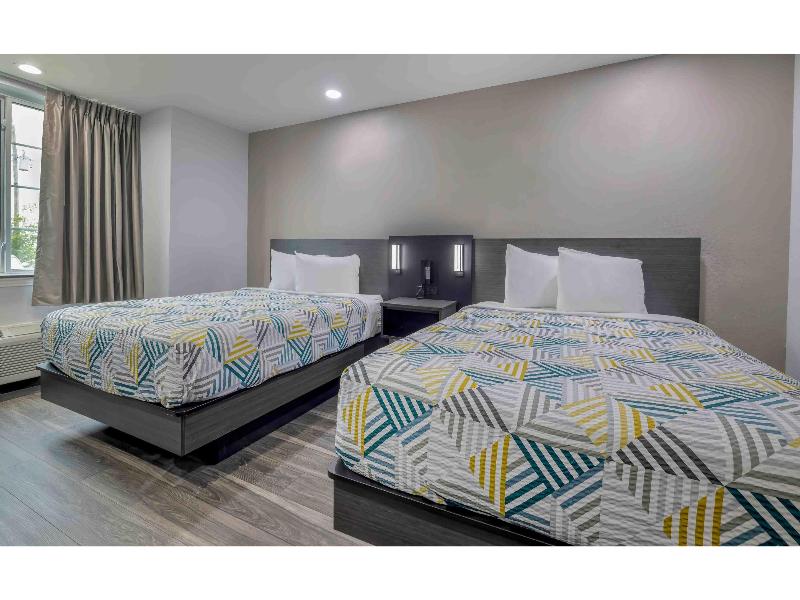 Motel 6-Fort Worth, TX - Burleson GA image