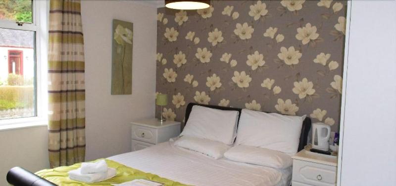 Lochside Guest House image