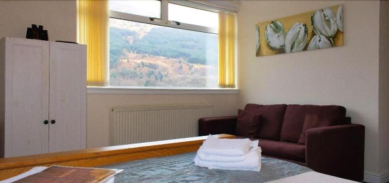 Lochside Guest House image