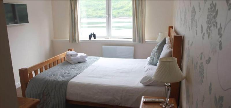 Lochside Guest House image