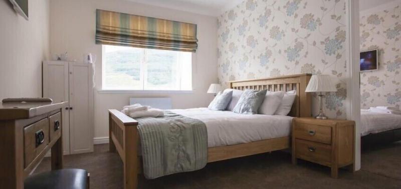 Lochside Guest House image