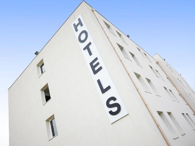 B&B HOTEL Paris Nord Gonesse Parc des Expos image