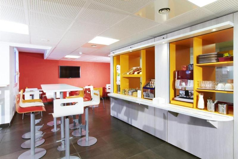 B&B HOTEL Paris Nord Gonesse Parc des Expos image
