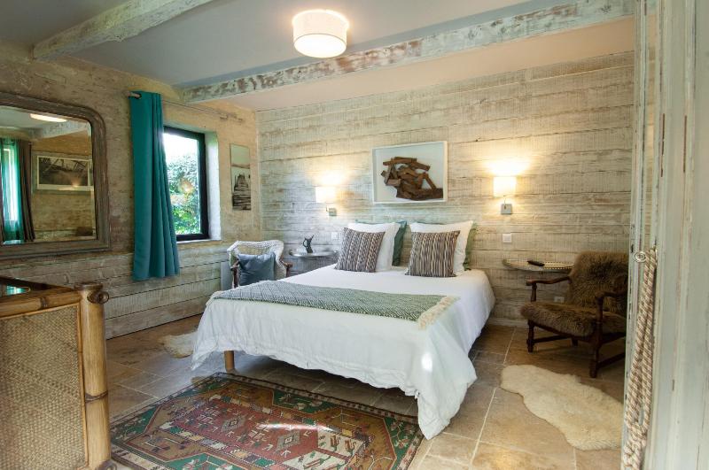 Domaine Du Lieu Des Brocs image